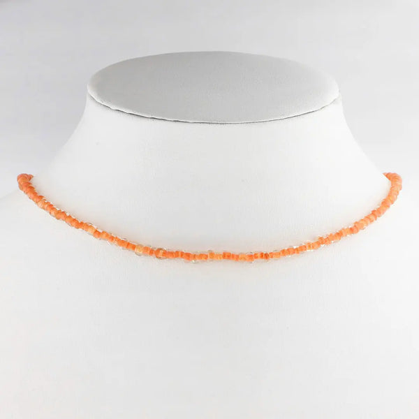 Collar mostacilla