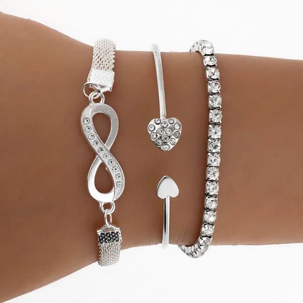 Set plateado bijou 2 pulseras + brazalete