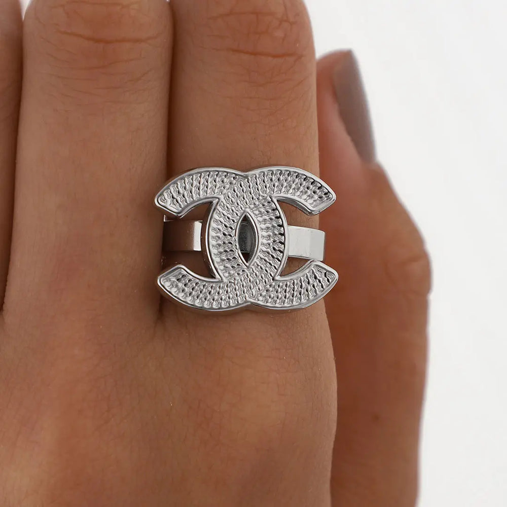Anillo Chanel acero quirurgico