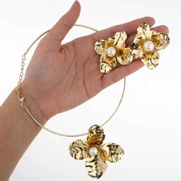 Set dorado bijou choker + aros