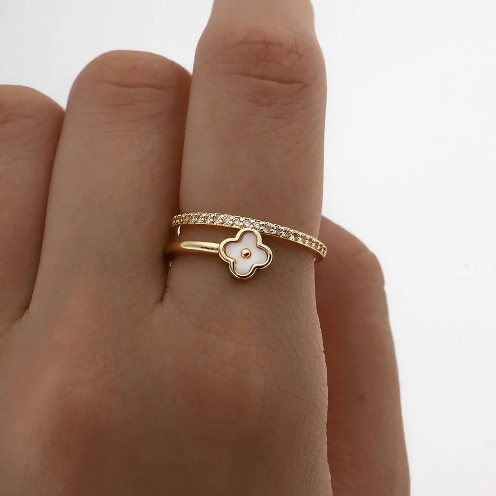 Anillo trebol acero dorado