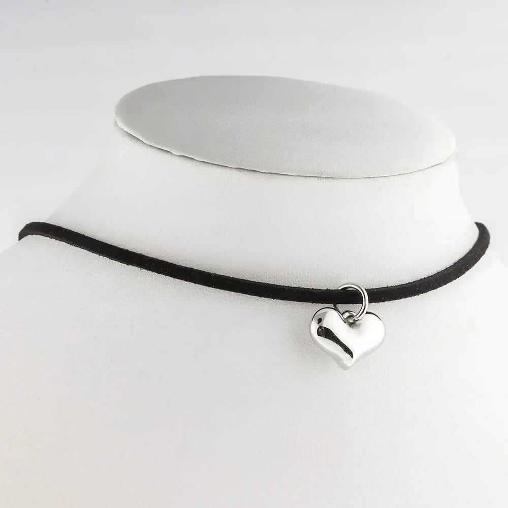 Choker gamuza