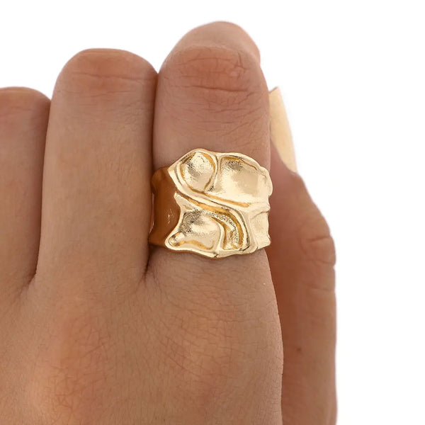 Anillo dorado bijou