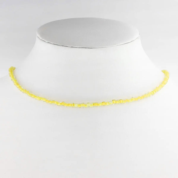 Collar mostacilla