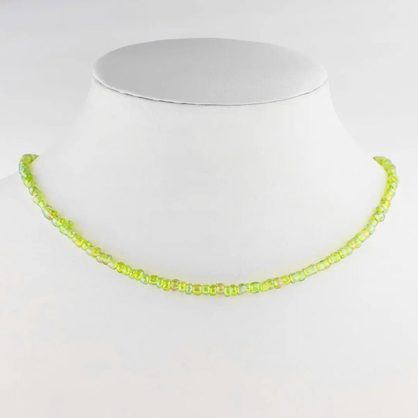 Collar mostacilla