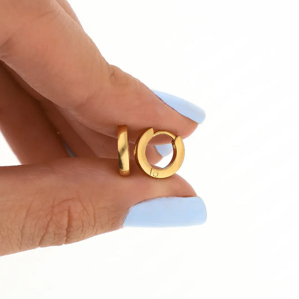 Huggies acero dorado