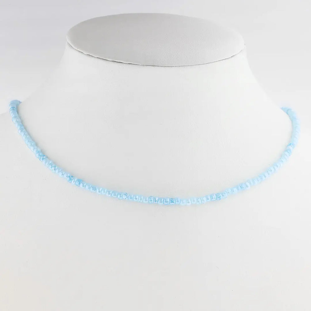Collar mostacilla