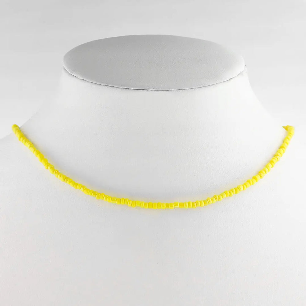Collar mostacilla