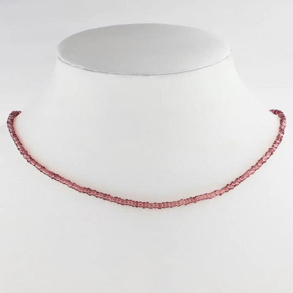 Collar mostacilla