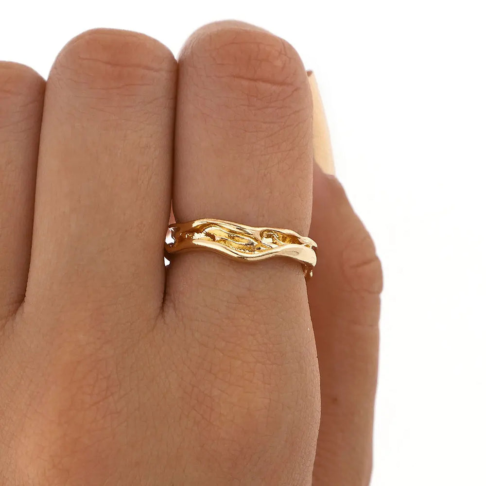 Anillo dorado bijou