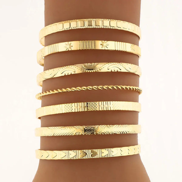 Set dorado bijou 7 brazaletes