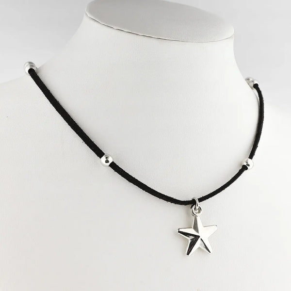 Choker gamuza